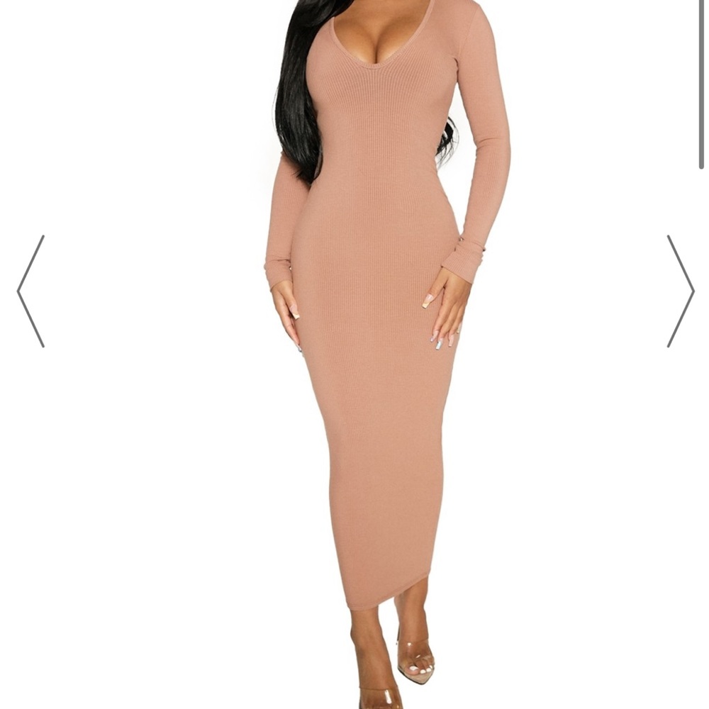 NWT NW SO V-ERY SNATCHED DRESS COCO